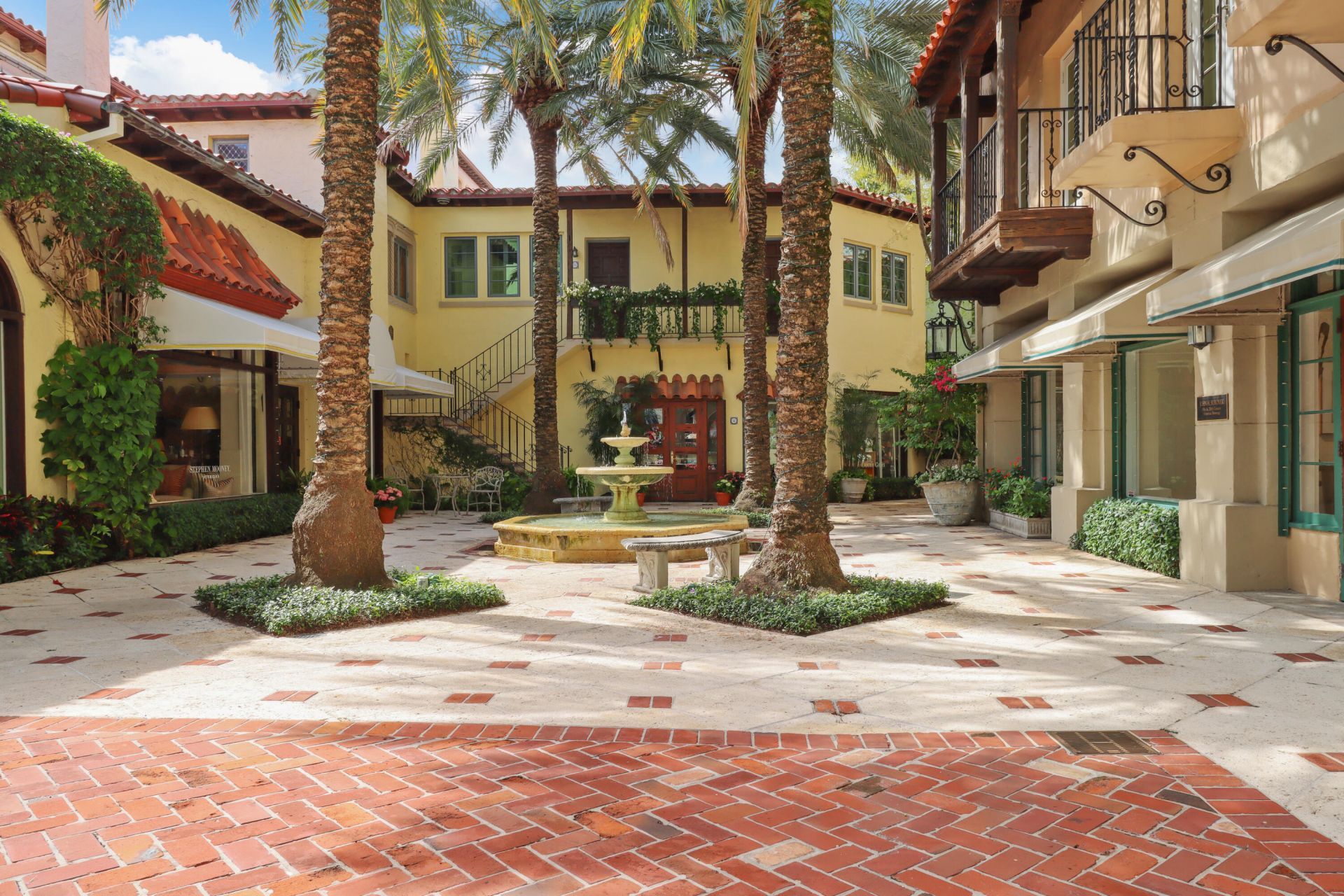 600 S Dixie Highway, Unit 352, West Palm Beach, FL 33401 Photo