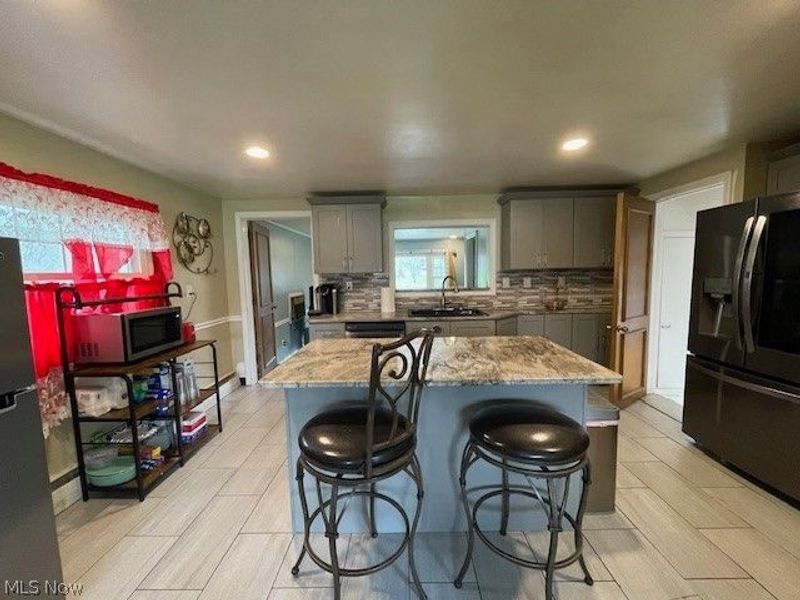 25704 Highland Road, Richmond Heights, OH 44143 Photo 3