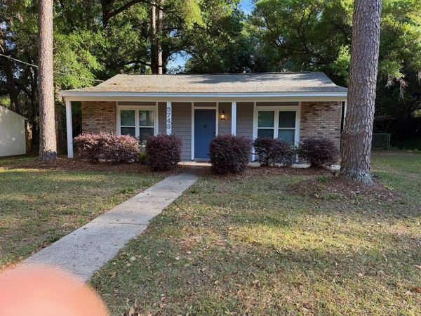 5743 Jodphur Court, Tallahassee, FL 32303