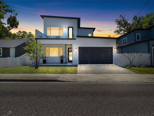 122 W SLIGH AVENUE , TAMPA, FL 33604