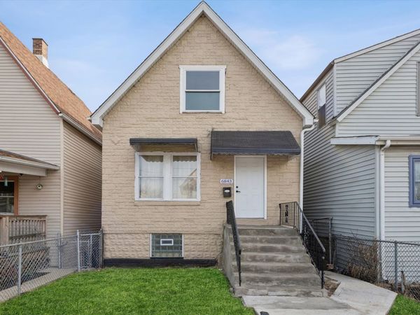 6843 S Carpenter Street , Chicago, IL 60621