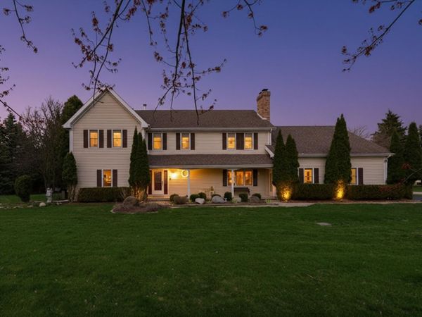 Crystal Lake, IL 60012