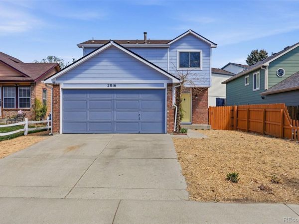 2016 Mount Sneffels Street, Longmont, CO 80504