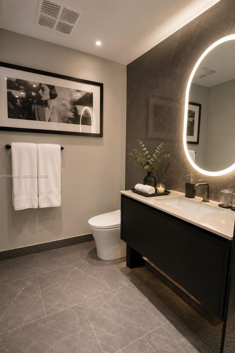 20 NE 11 St, Unit ExecPH11, Miami, FL 33132 Photo