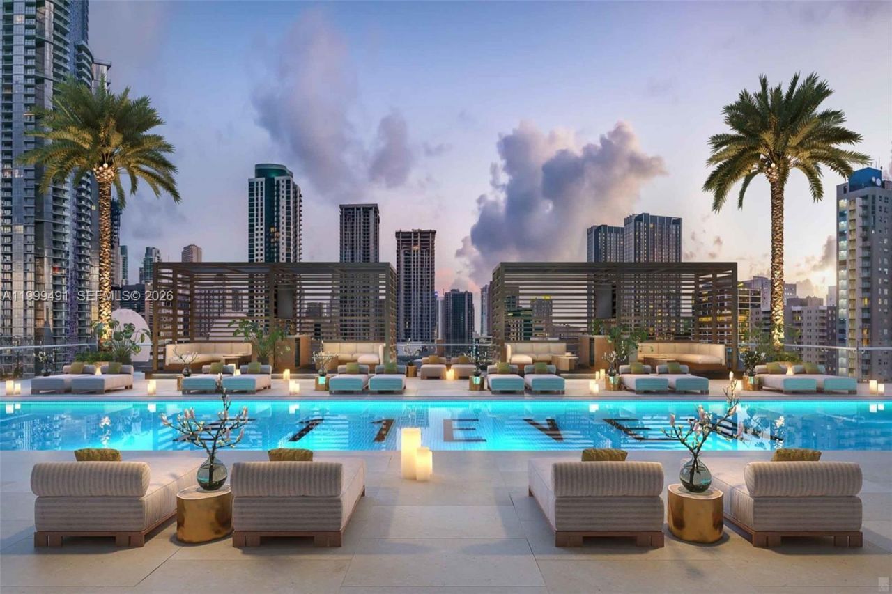 20 NE 11 St, Unit ExecPH11, Miami, FL 33132 Photo