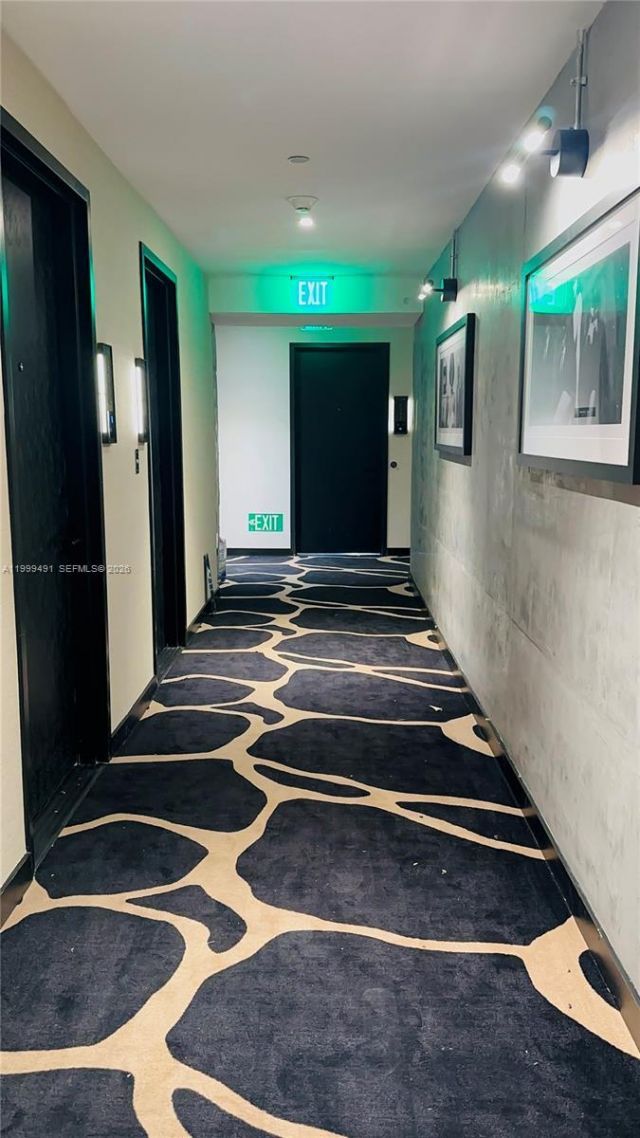 20 NE 11 St, Unit ExecPH11, Miami, FL 33132 Photo