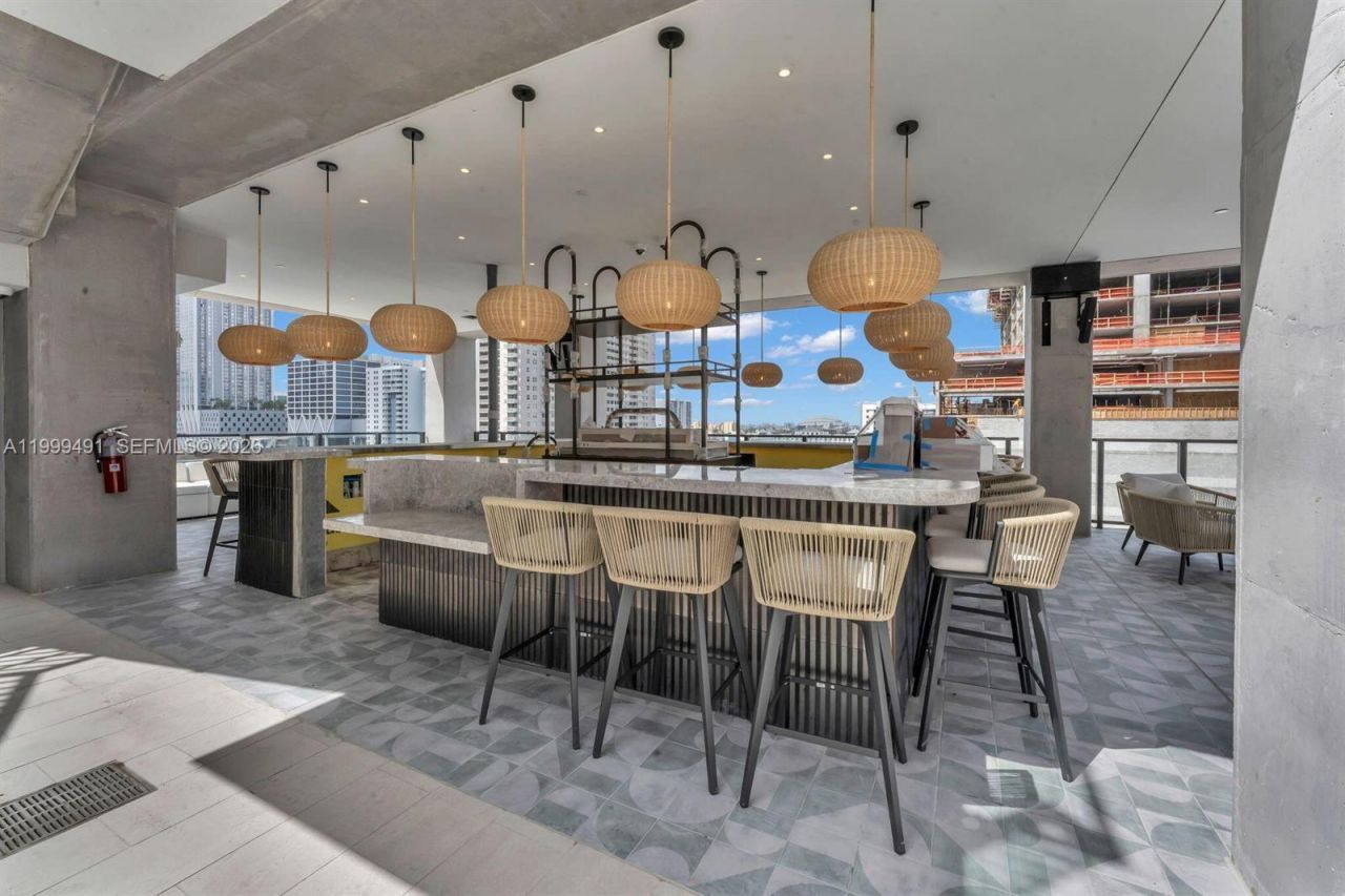 20 NE 11 St, Unit ExecPH11, Miami, FL 33132 Photo