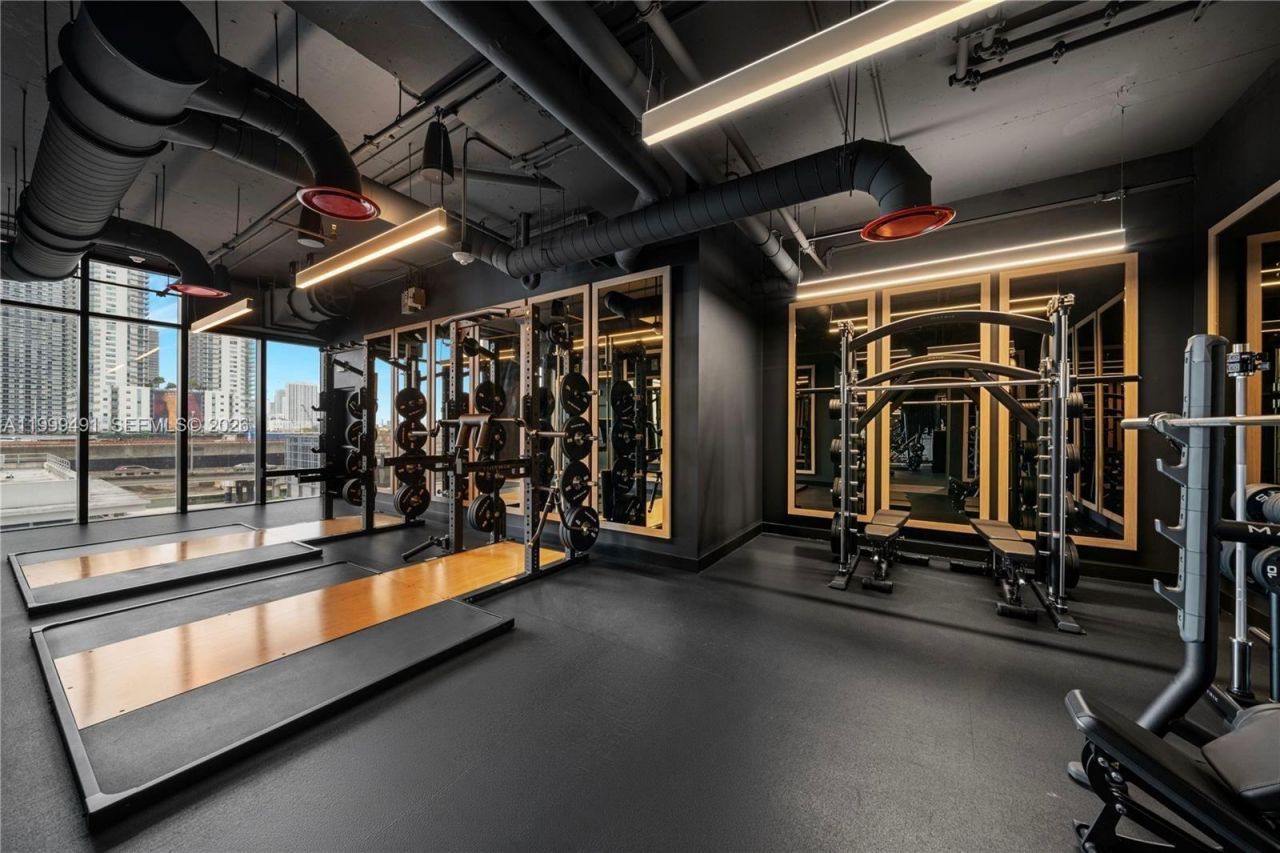 20 NE 11 St, Unit ExecPH11, Miami, FL 33132 Photo