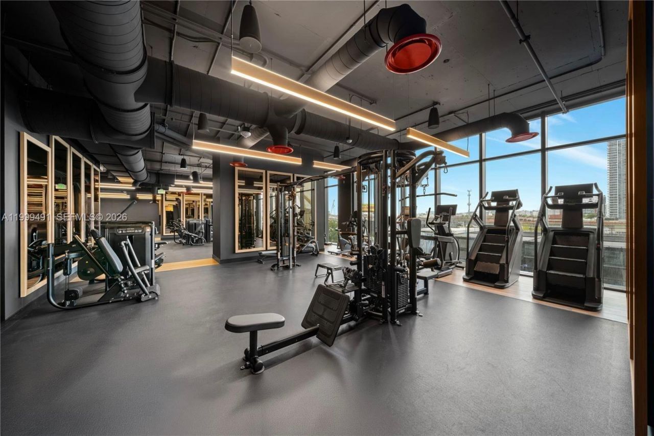 20 NE 11 St, Unit ExecPH11, Miami, FL 33132 Photo