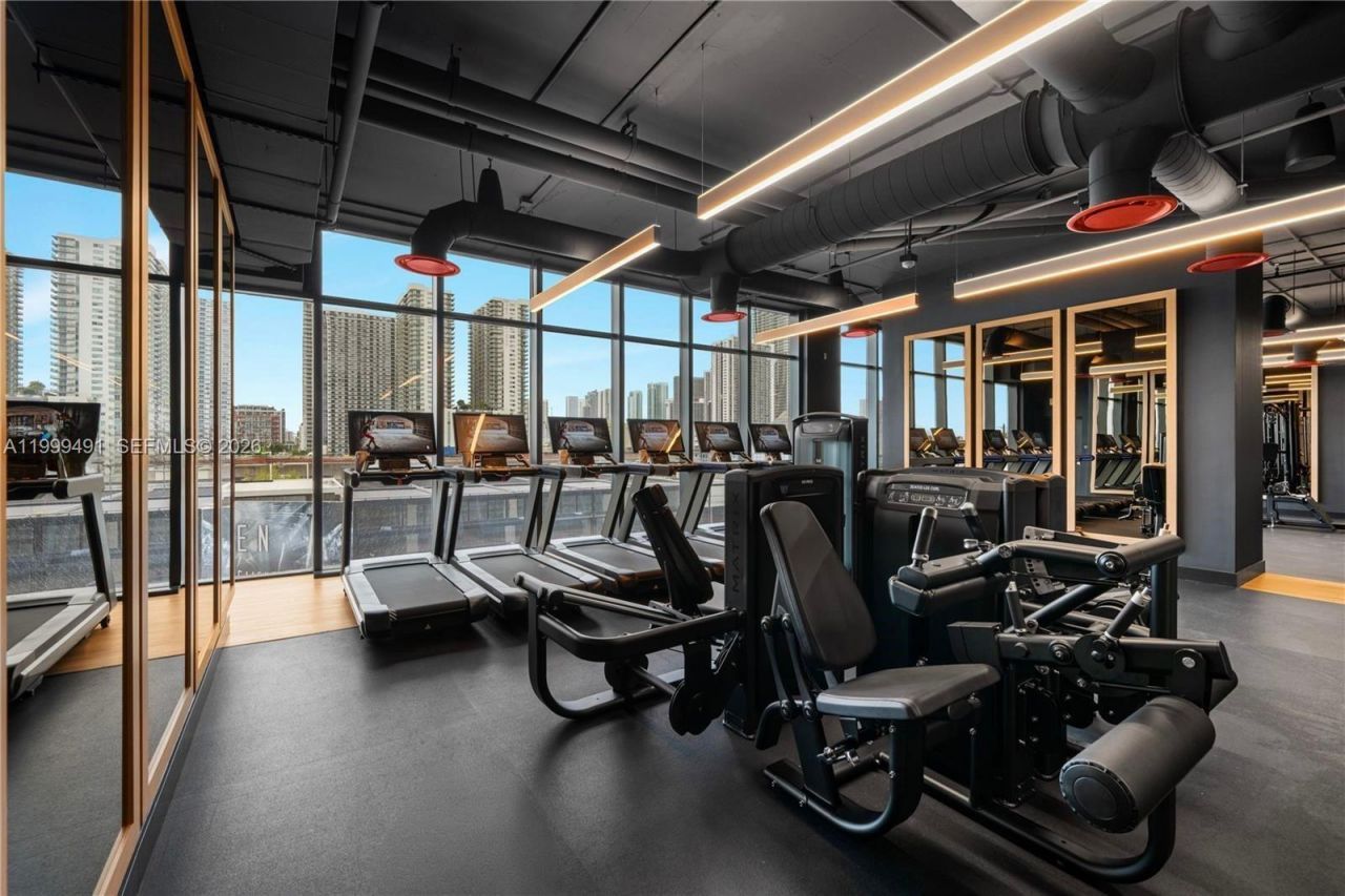 20 NE 11 St, Unit ExecPH11, Miami, FL 33132 Photo