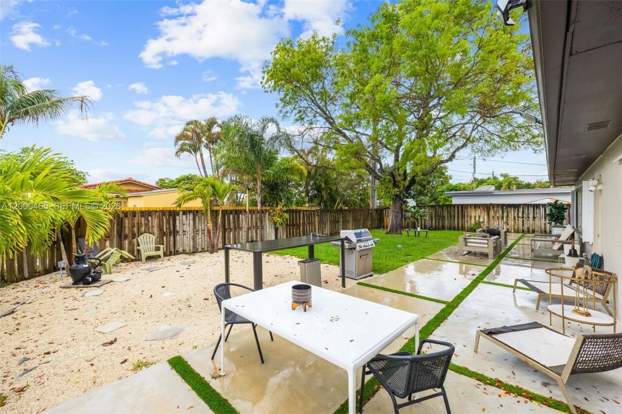 1700 N 48th Ave, Hollywood, FL 33021 Photo