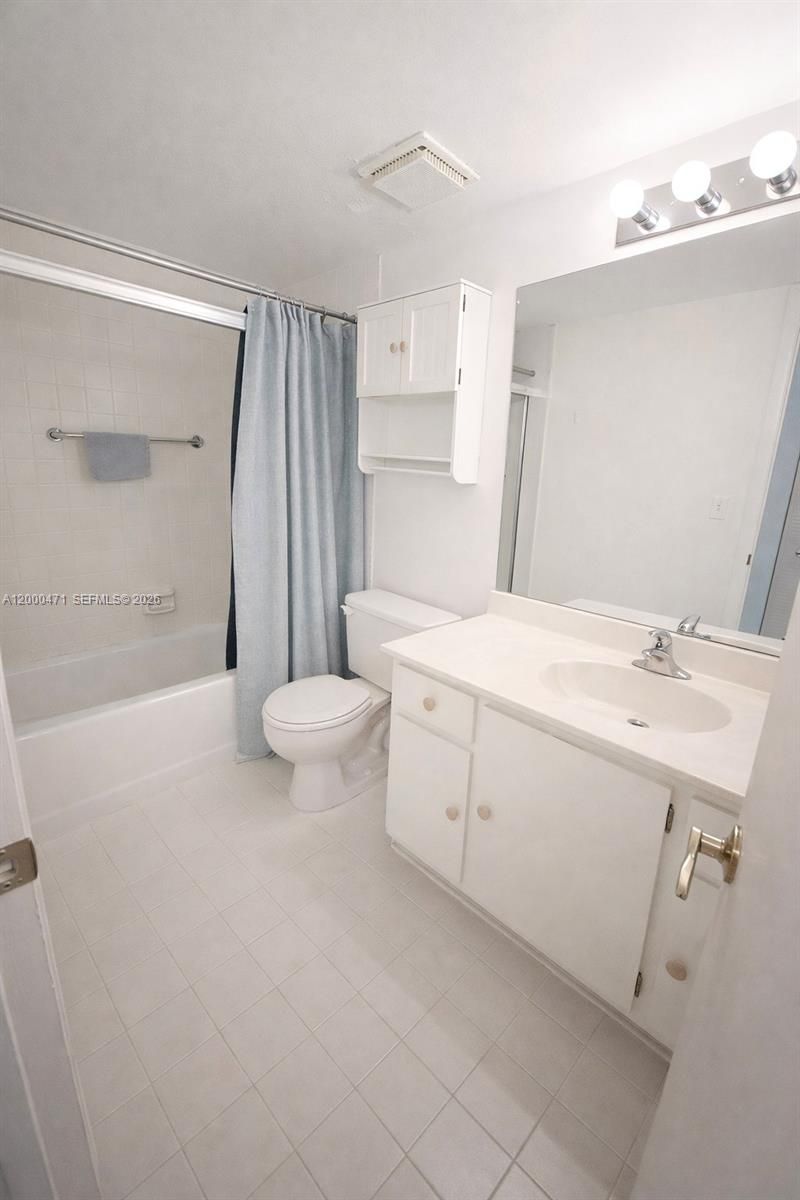6475 W Oakland Park Blvd, Unit 308, Lauderhill, FL 33313 Photo