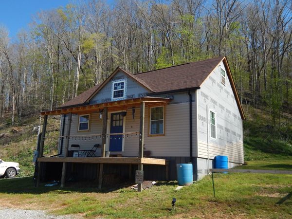 2131 Old Weatherford Rd, Lutts, TN 38471