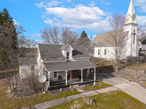 112 W Church Street, Tustin, MI 49688