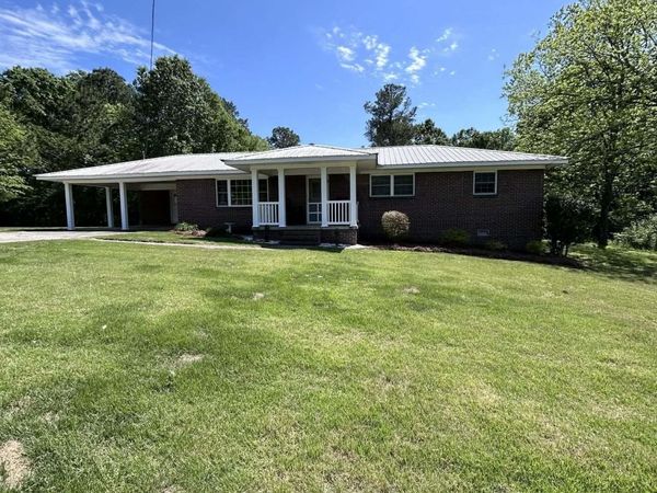 468 Becky Allen Circle, Rainbow City, AL 35906