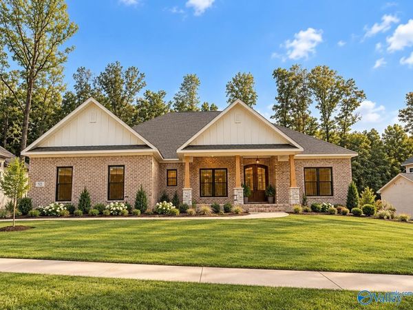 52 Trail Loop Road, Huntsville, AL 35803