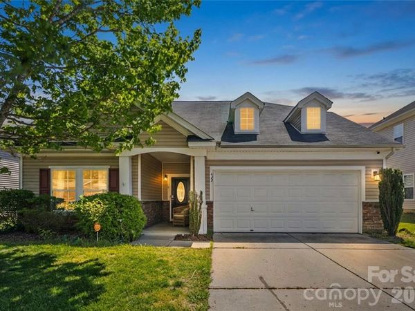 422 Bougainvillea Court, Monroe, NC 28110