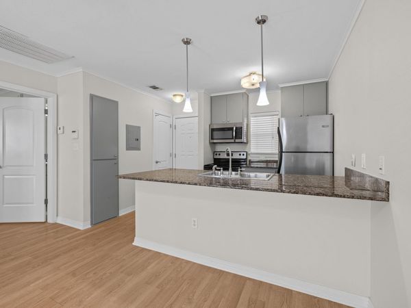 1422 Collier ST, Unit 206, Austin, TX 78704
