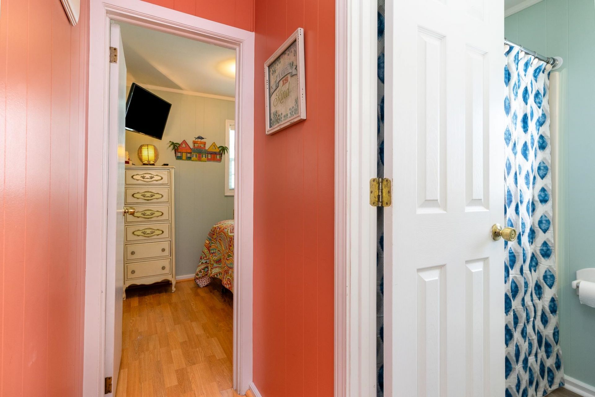 6001 S Kings Hwy. Photo 21