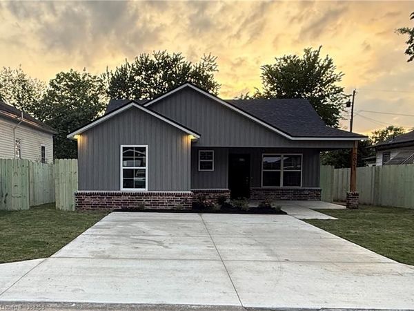 2021 30th Street, Fort Smith, AR 72904