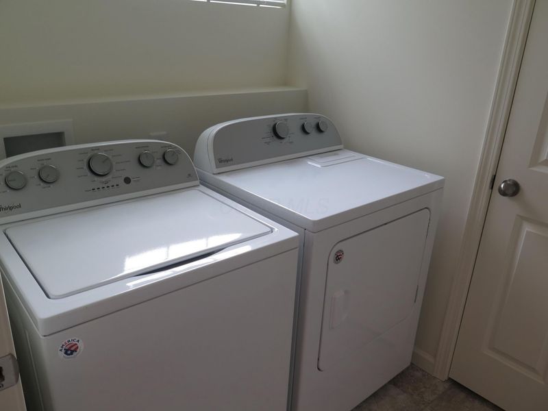 541 Wintergreen Way, Lewis Center, OH 43035 Photo 11