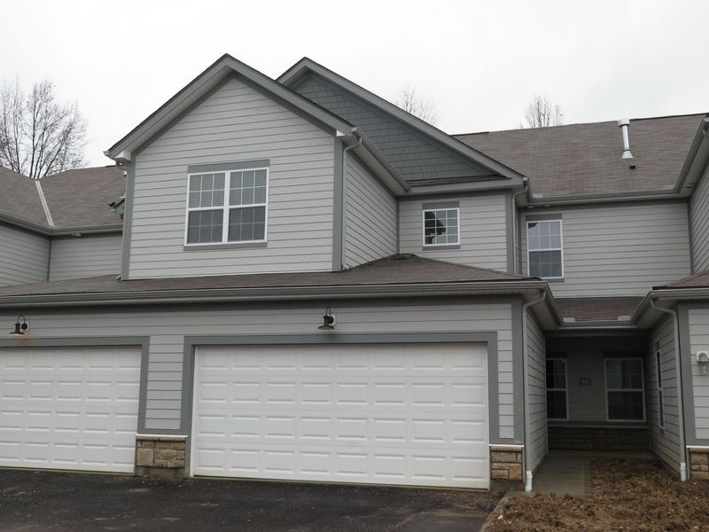 541 Wintergreen Way, Lewis Center, OH 43035 Photo 12