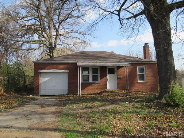 357 Fork Drive , Riverview, MO 63137