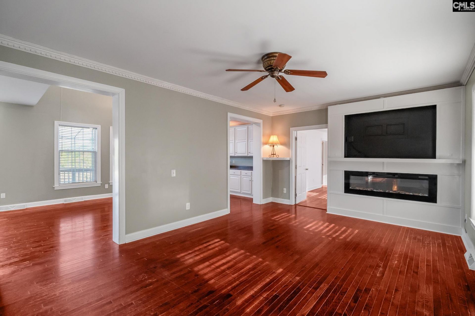 1876 Columbia Road Photo 13