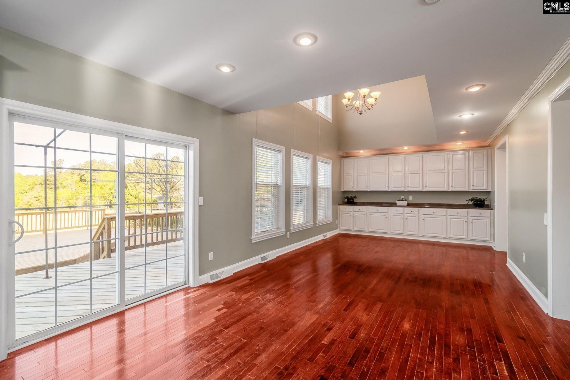 1876 Columbia Road Photo 28