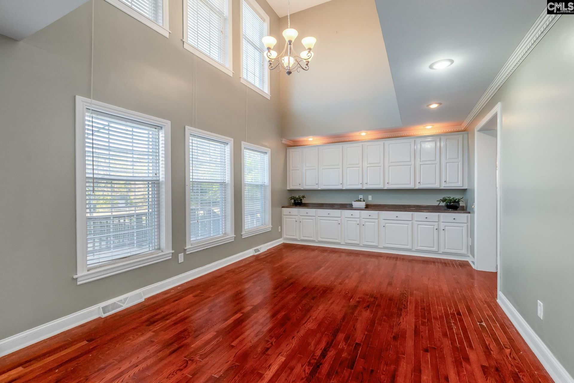 1876 Columbia Road Photo 29