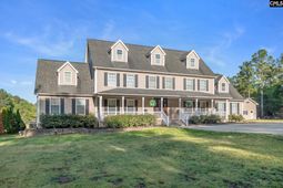 1876 Columbia Road photo 4