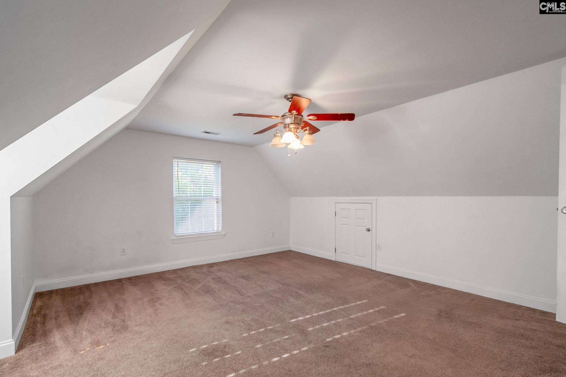 1876 Columbia Road Photo 43