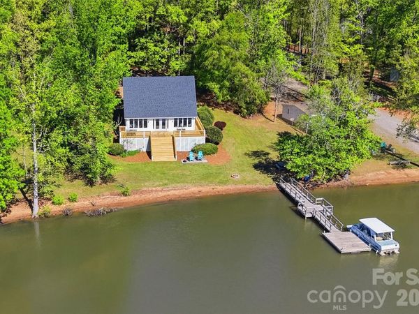 449 Island View Drive , Lexington, NC 27292