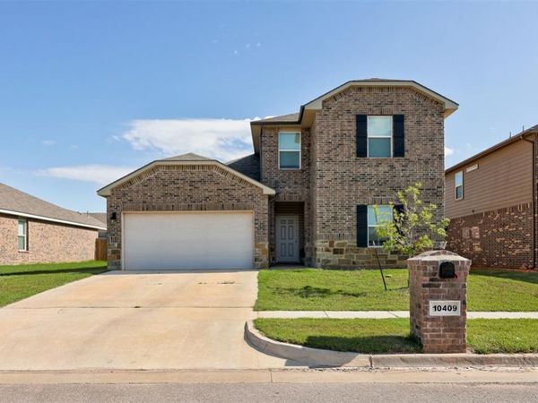 10409 NW 25th Street, Yukon, OK 73099