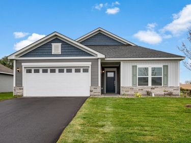 401 Florence Avenue S, Annandale, MN 55302