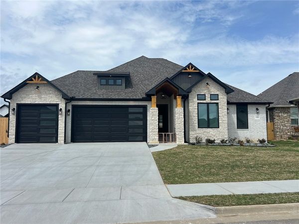 1808 Crump Street , Pea Ridge, AR 72751