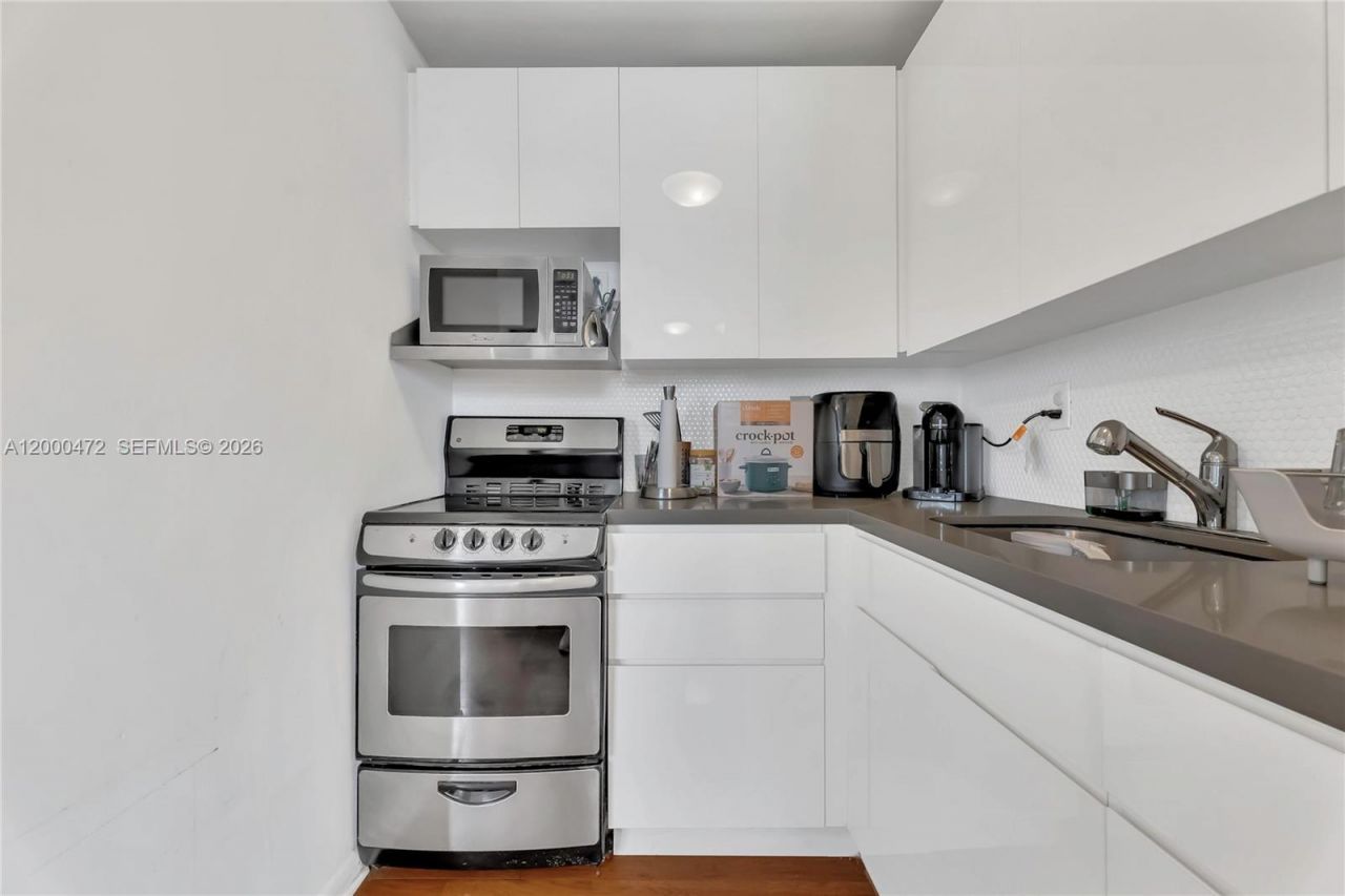 1542 Drexel Ave, Unit 103, Miami Beach, FL 33139 Photo