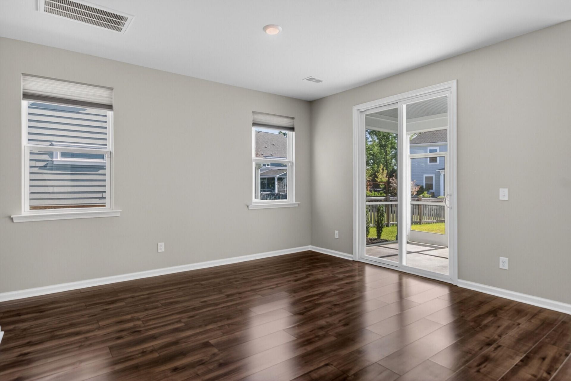 106 Trumpet Vine Drive Photo 11