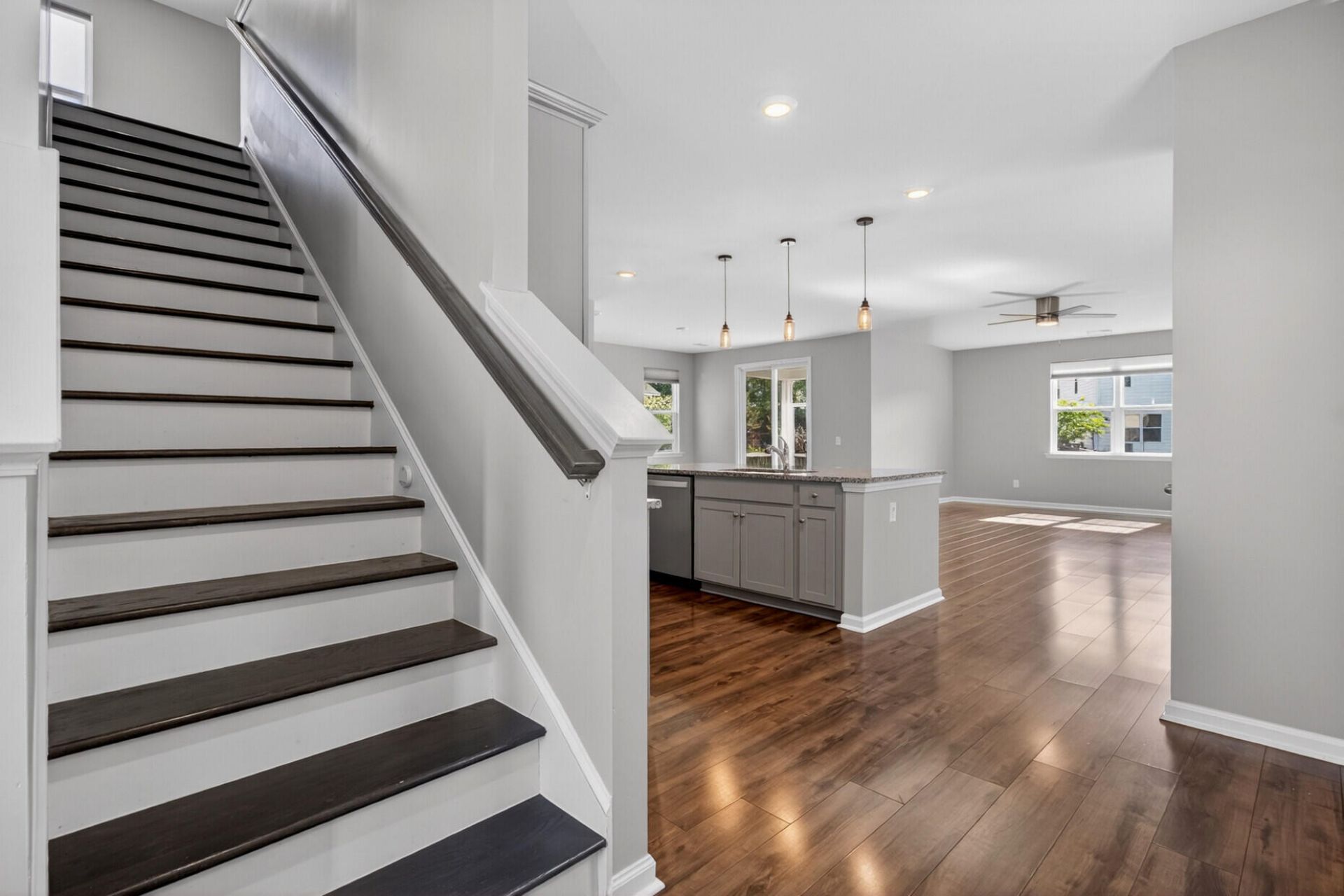 106 Trumpet Vine Drive Photo 14