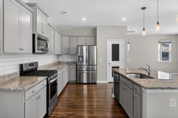 106 Trumpet Vine Drive photo 4