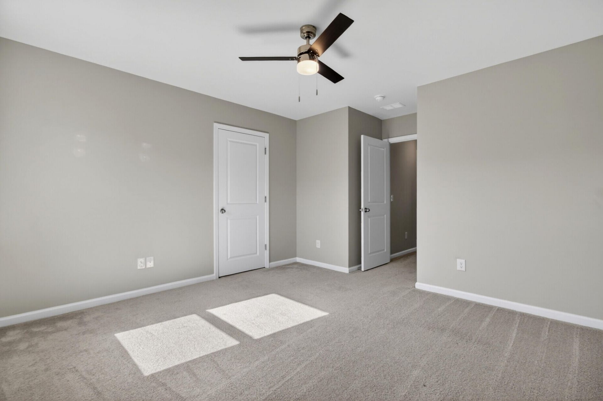 106 Trumpet Vine Drive Photo 28