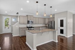 106 Trumpet Vine Drive photo 4