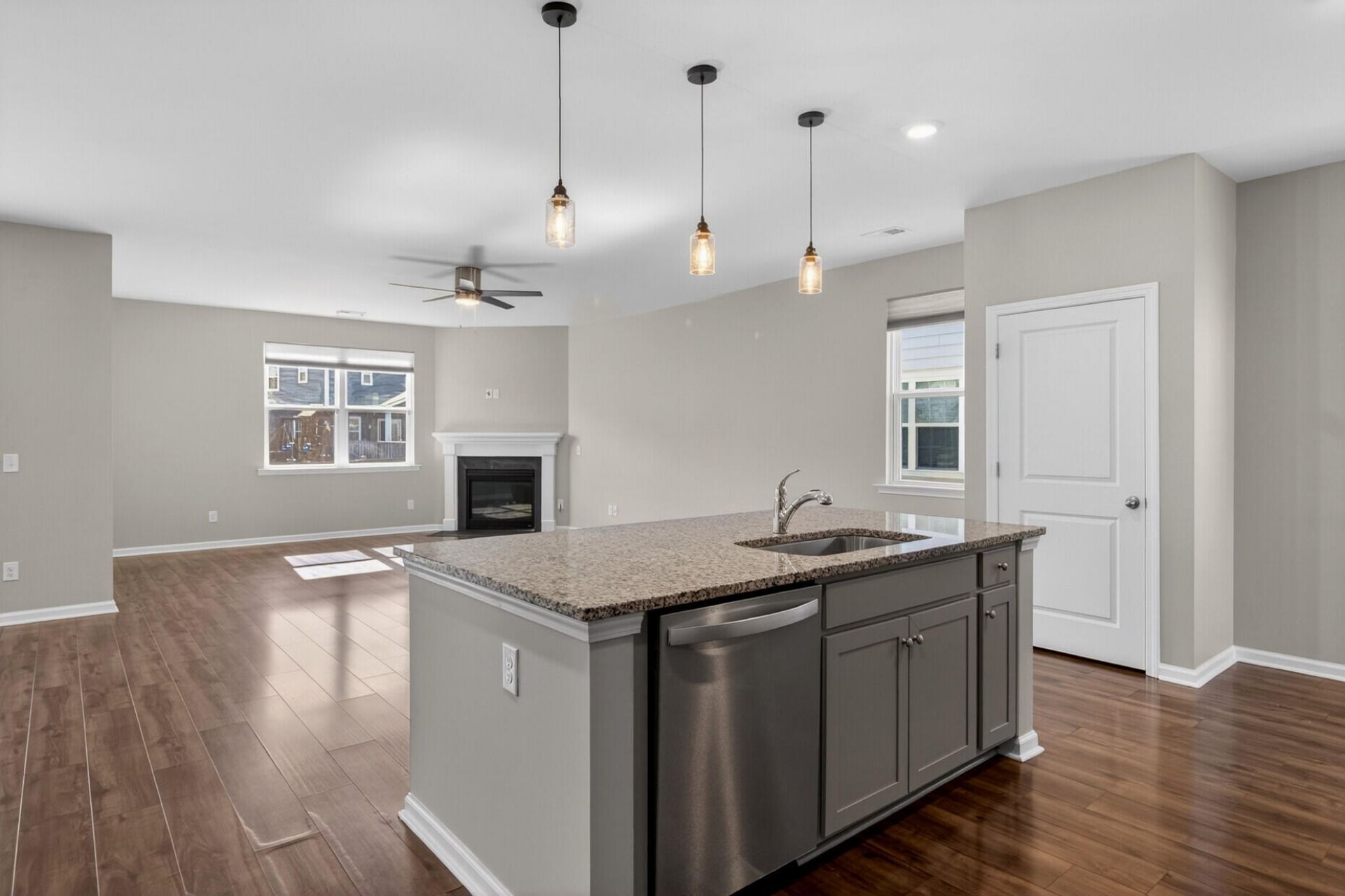 106 Trumpet Vine Drive Photo 5