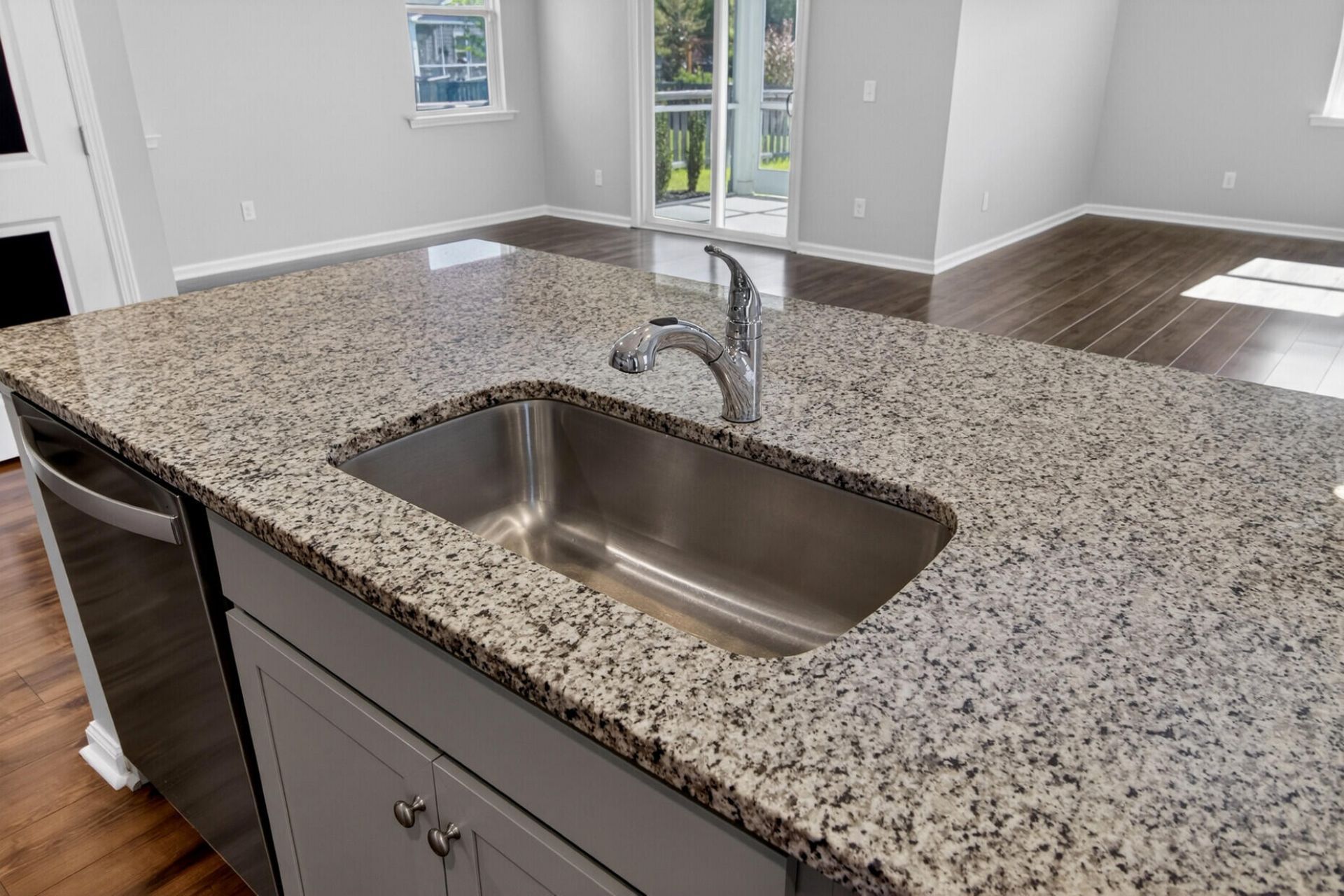 106 Trumpet Vine Drive Photo 6