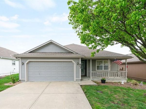 602 Sun Drive, Raymore, MO 64083