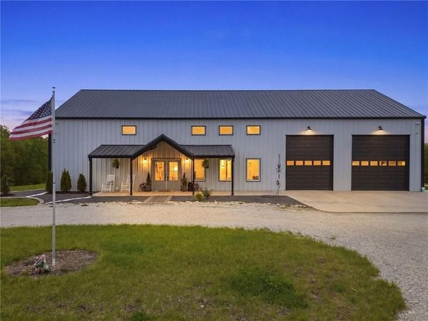 23560 259th Street, McLouth, KS 66054