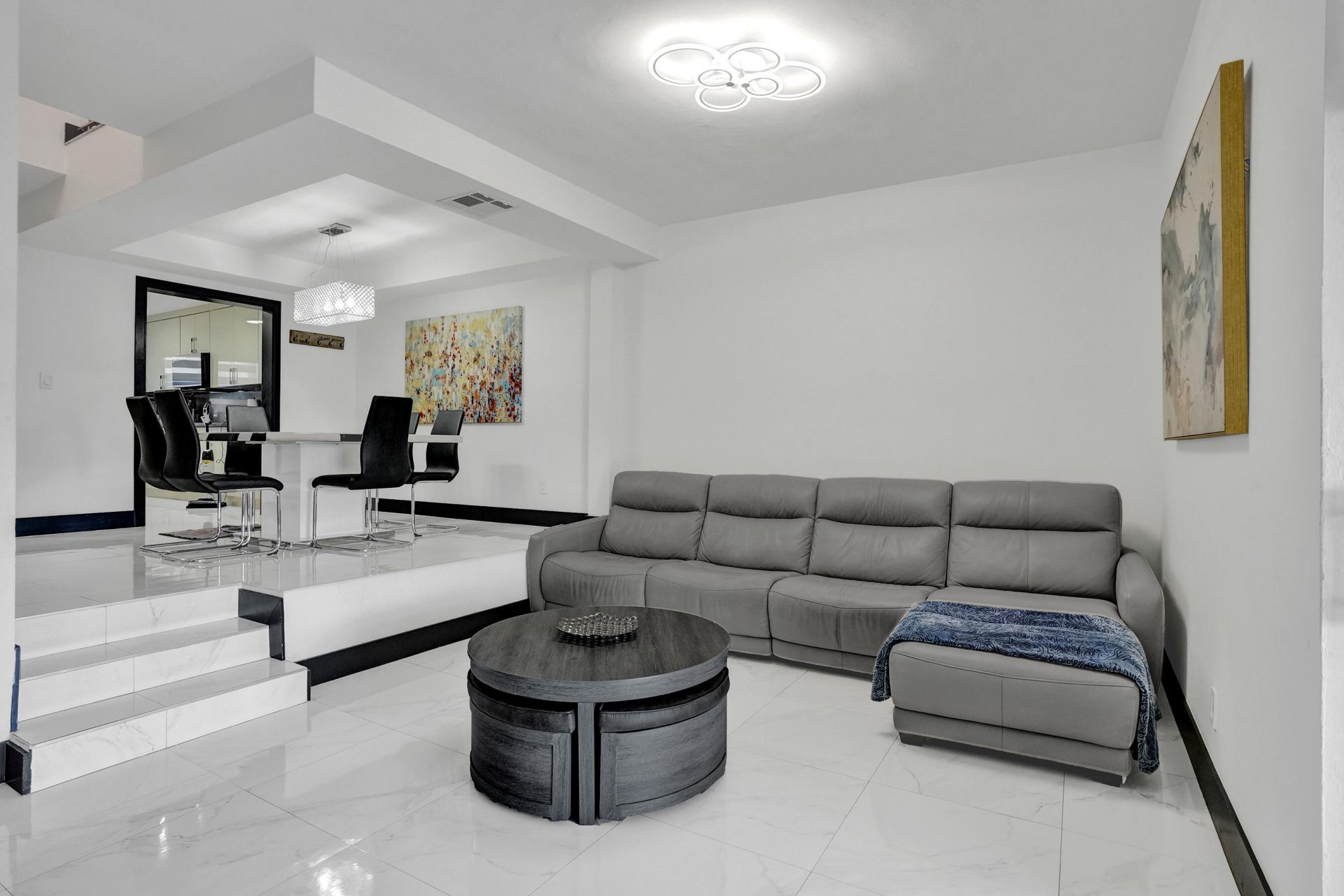 8992 Palm Tree Lane, Unit 8992, Pembroke Pines, FL 33024 Photo