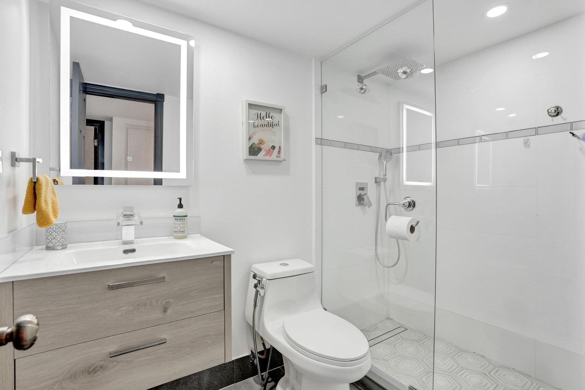 8992 Palm Tree Lane, Unit 8992, Pembroke Pines, FL 33024 Photo