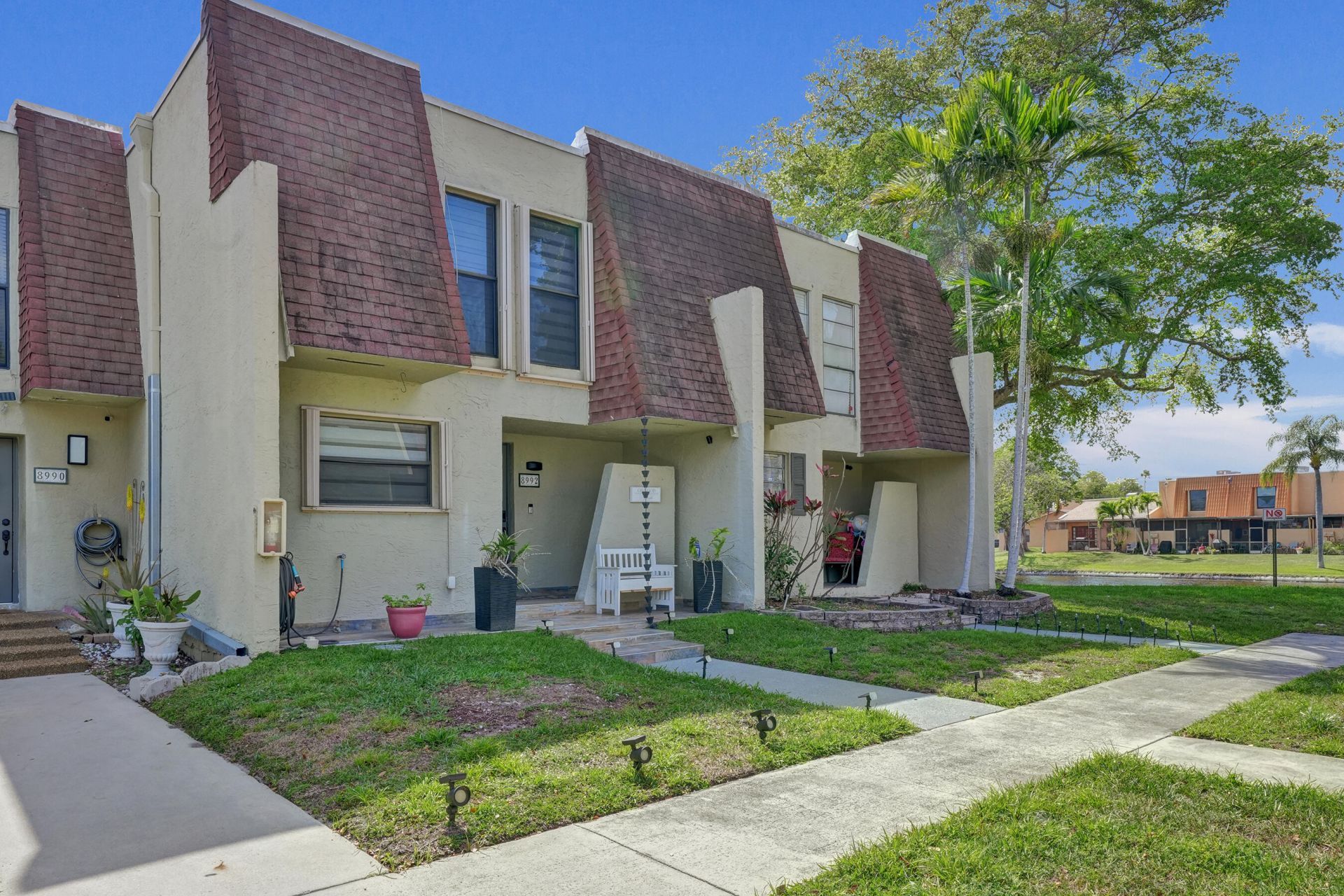 8992 Palm Tree Lane, Unit 8992, Pembroke Pines, FL 33024 Photo