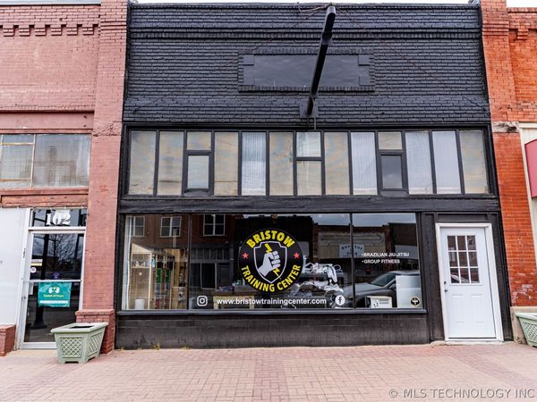 106 N Main Street , Bristow, OK 74010
